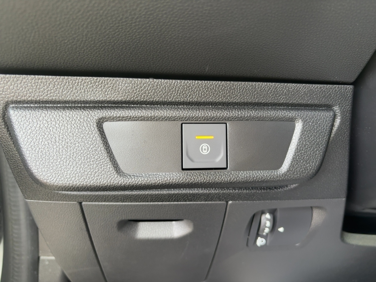 Dacia Sandero – Bild 14