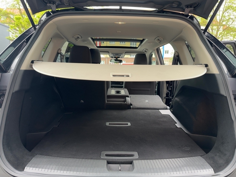 Fahrzeugabbildung X-Trail ALLRAD Bild 13 von 15