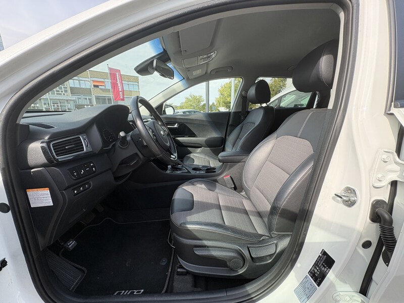 Fahrzeugabbildung Niro 1.6 Plug-in Hybrid Vision Bild 13 von 18