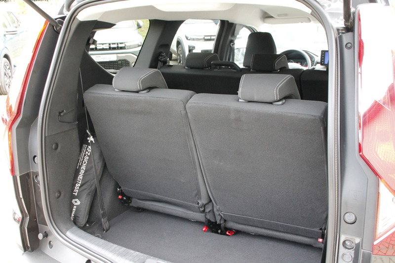 Fahrzeugabbildung Jogger Comfort TCe 110 7-Sitzer Bild 21 von 23