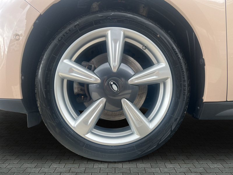 Fahrzeugabbildung Ora 03 400 PRO+ Bild 12 von 12