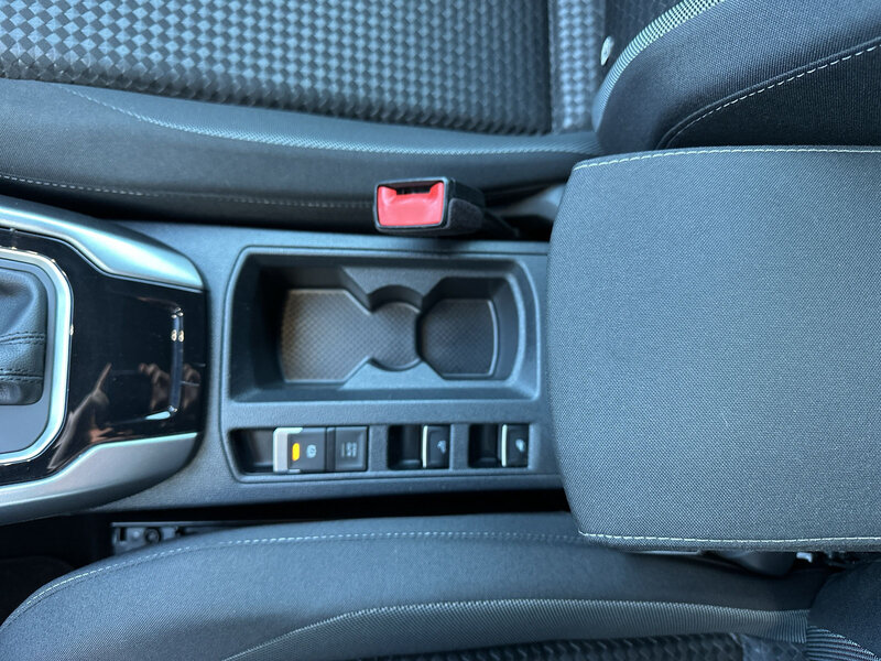Fahrzeugabbildung T-Roc PDC Navi Bild 15 von 20