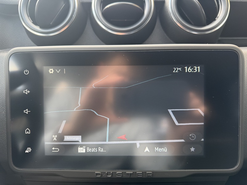 Fahrzeugabbildung Duster ++Klima++Navi++GJR Bild 28 von 43