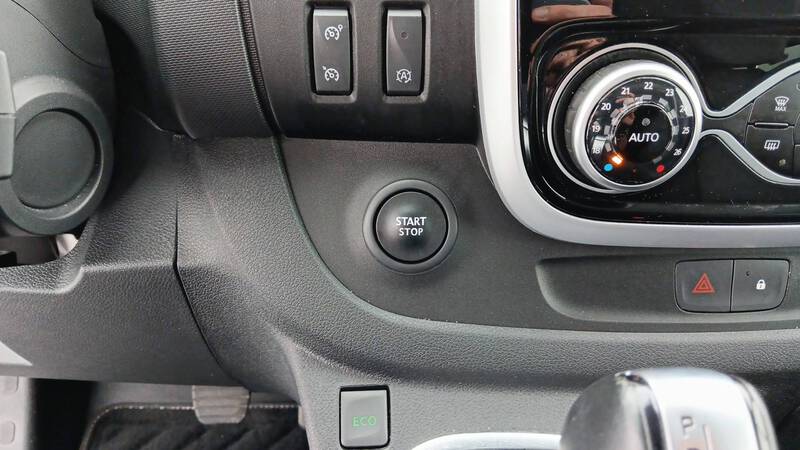 Renault Trafic Combi