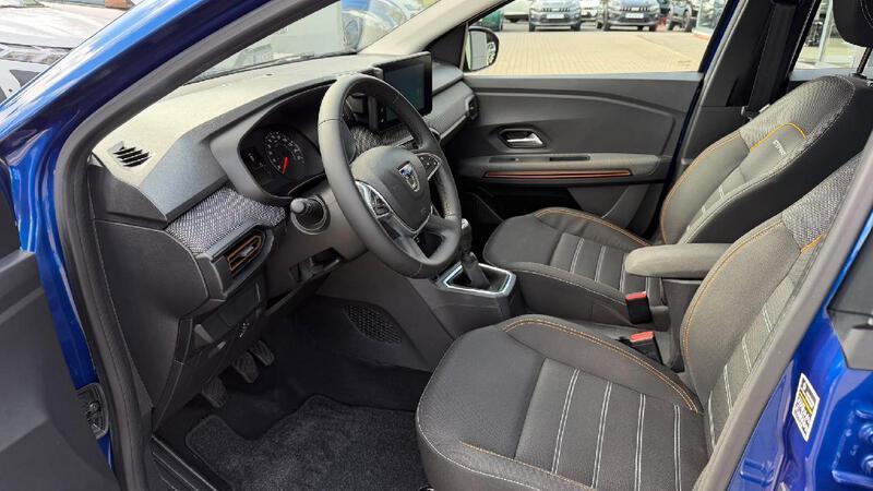 Fahrzeugabbildung Sandero Stepway Comfort TCe 90 Bild 8 von 18