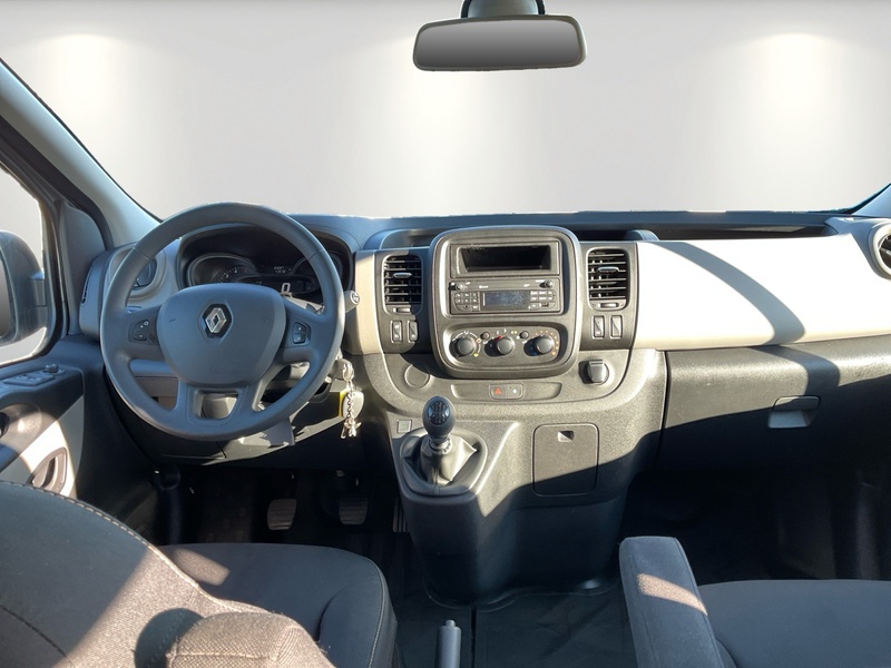 Fahrzeugabbildung Trafic 1,6 dCi 95 L1H1 2,7t/Kamera/Klima Bild 9 von 17