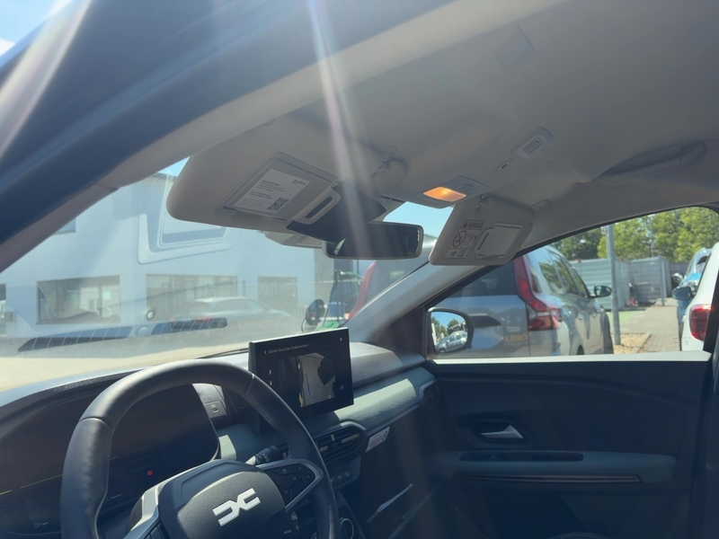 Fahrzeugabbildung Sandero Stepway Extreme TCe 110 Bild 20 von 26