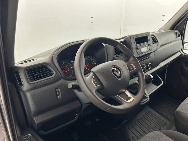 Renault Master III