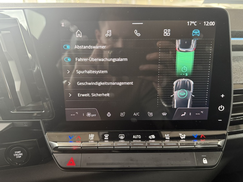 Fahrzeugabbildung Austral Mild Hybrid 140 Automatik Bild 19 von 26