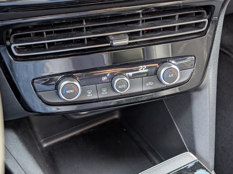 Fahrzeugabbildung Mokka 1.2 Turbo Ultimate Automatik Bild 19 von 33