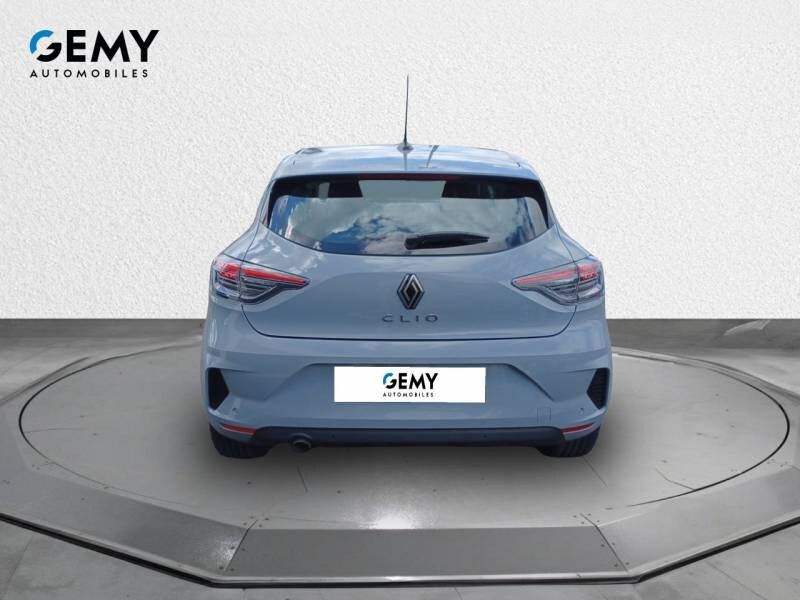 Renault Clio V