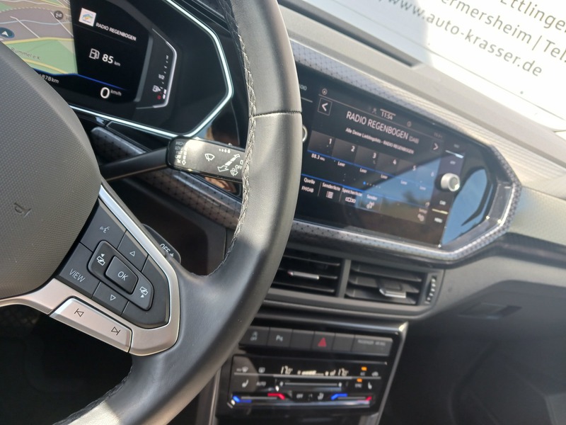 Fahrzeugabbildung T-Cross Style 1.0 TSI DSG Start&Stop *AUTOMATIK* Bild 19 von 30