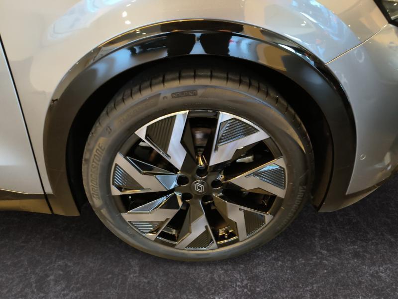 Renault Rafale