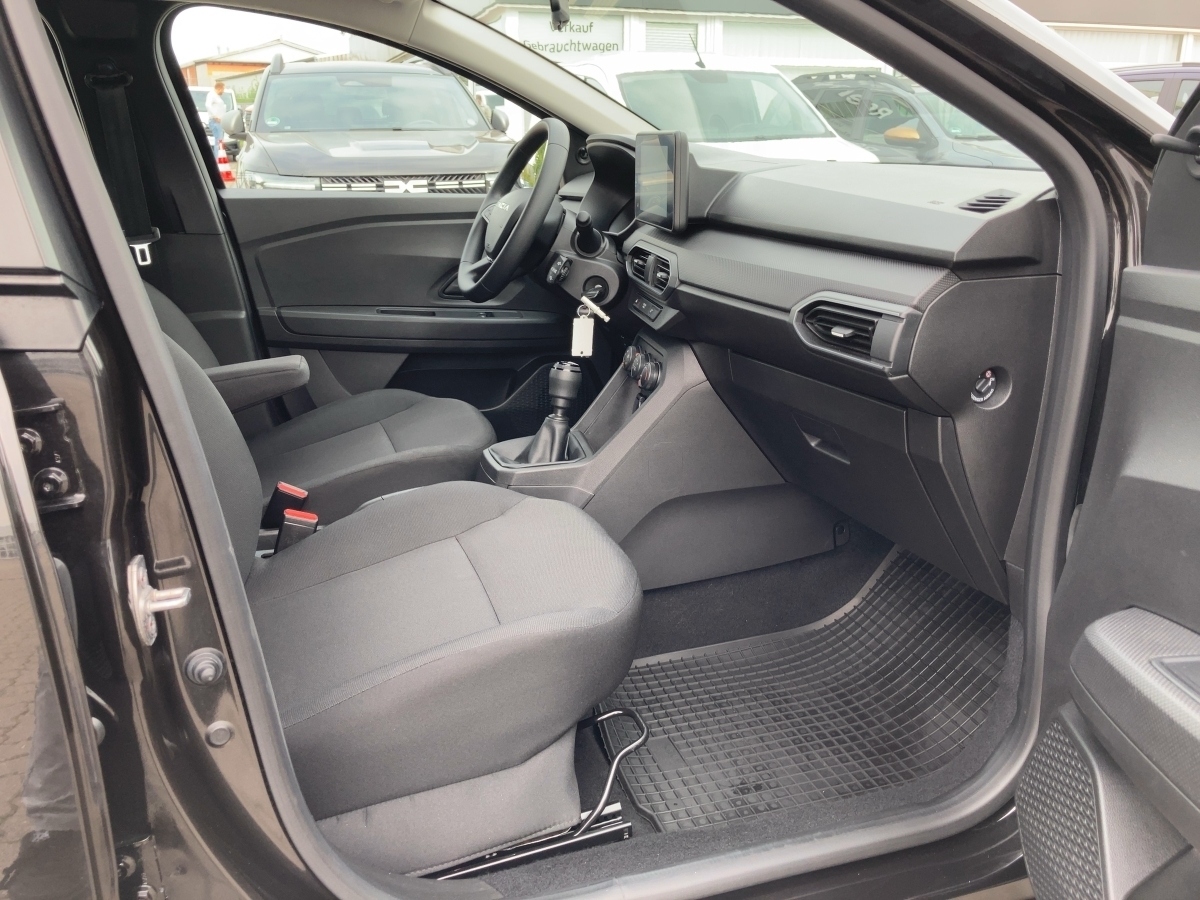 Dacia Sandero – Bild 10