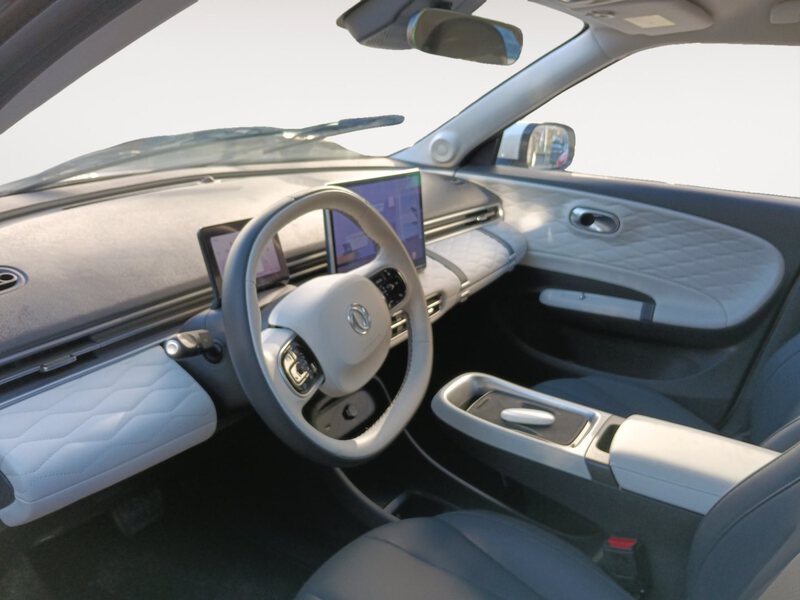 Dongfeng BOX