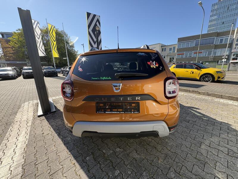 Fahrzeugabbildung Duster II 1.6 SCe 115 Comfort 2WD Bild 5 von 18