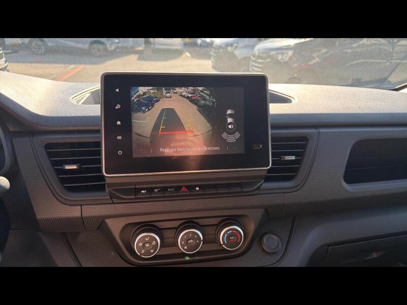 Renault Trafic Combi
