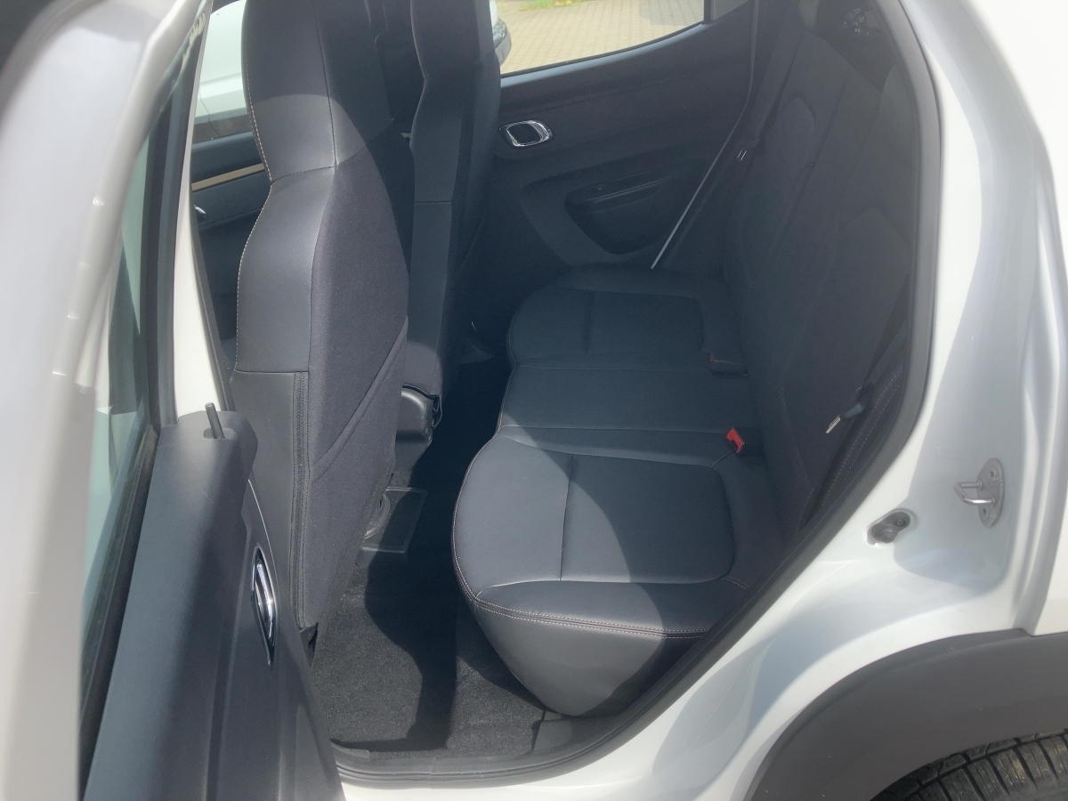 Dacia Spring – Bild 8