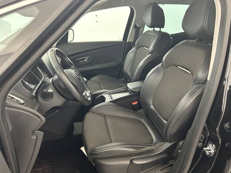 Renault Scenic IV