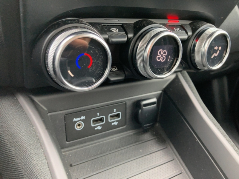 Fahrzeugabbildung Zoe Z.E.50 Entry TEMPOMAT KLIMA Bild 15 von 19