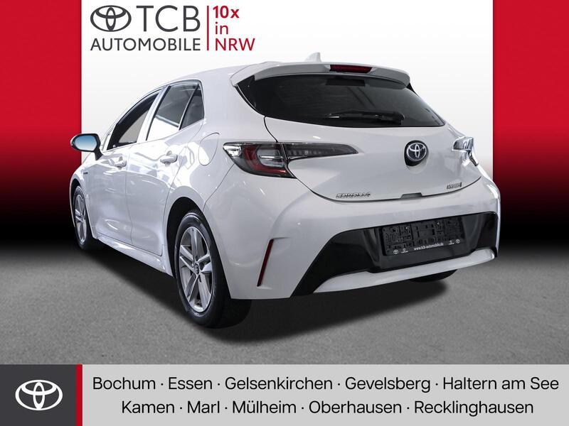 Fahrzeugabbildung Corolla KLIMA Carplay ACC Kamera Bild 2 von 15