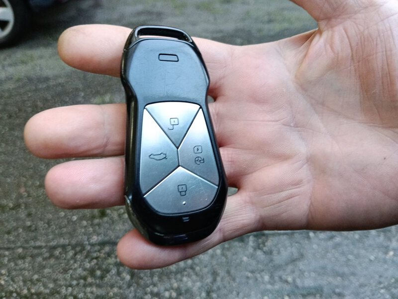 Xpeng G6