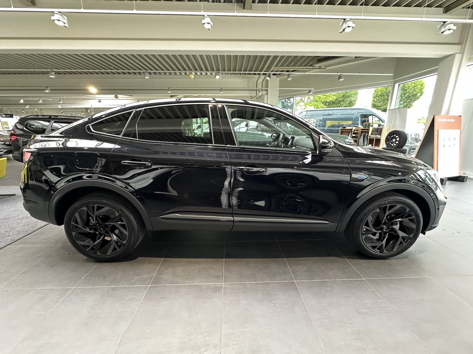 Renault Arkana – Bild 7