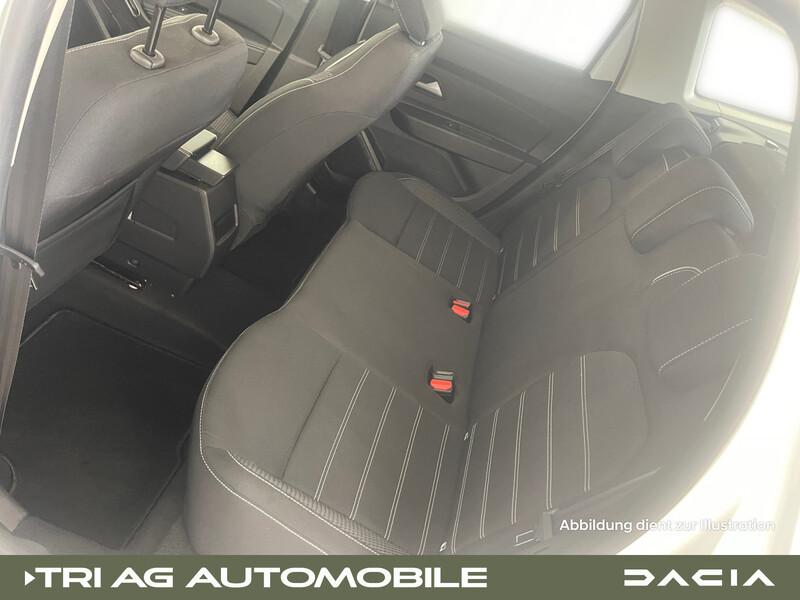 Fahrzeugabbildung Duster TCe 150 EDC JOURNEY Bild 10 von 21