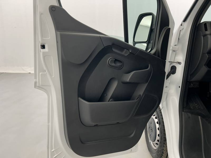 Renault Master III