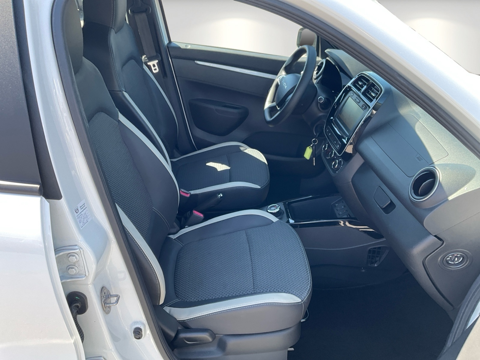 Dacia Spring – Bild 15