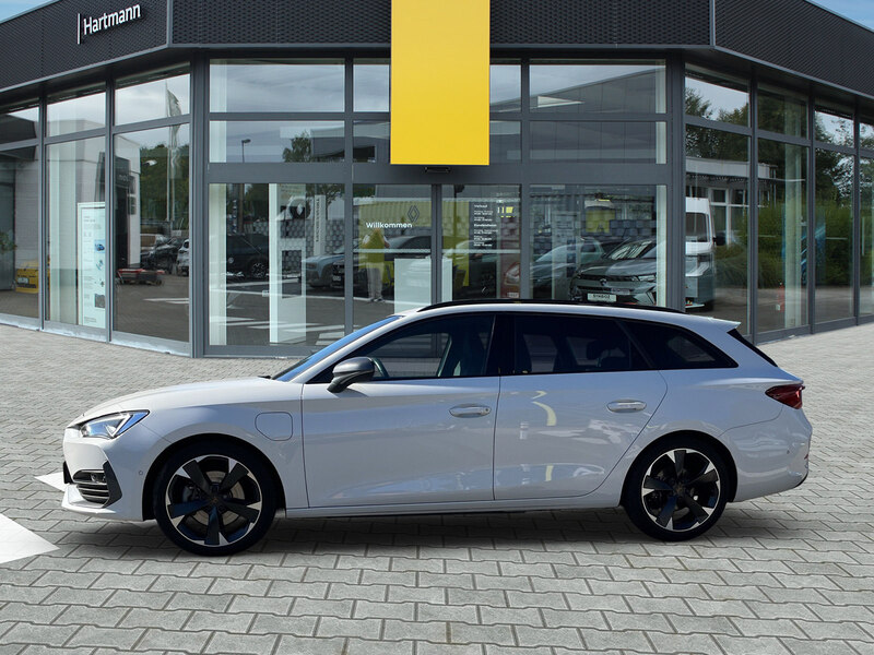 Fahrzeugabbildung Leon Sportstourer 1.4 e-HYBRID OPF Bild 6 von 16
