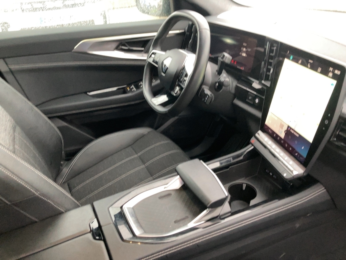 Renault Austral – Bild 19