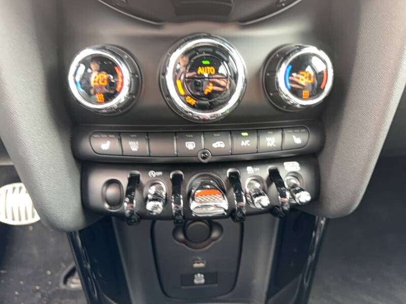 Mini Hatch 5 Portes F55 LCI II