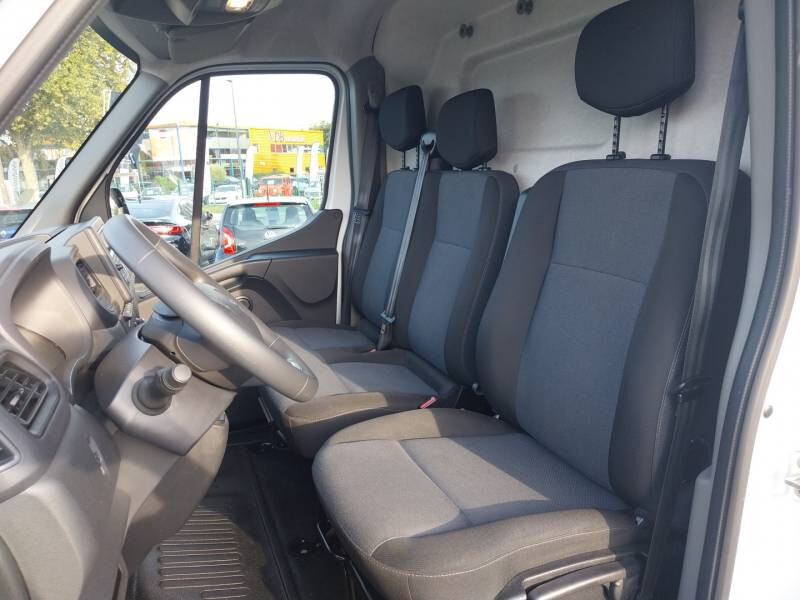 Renault Master III