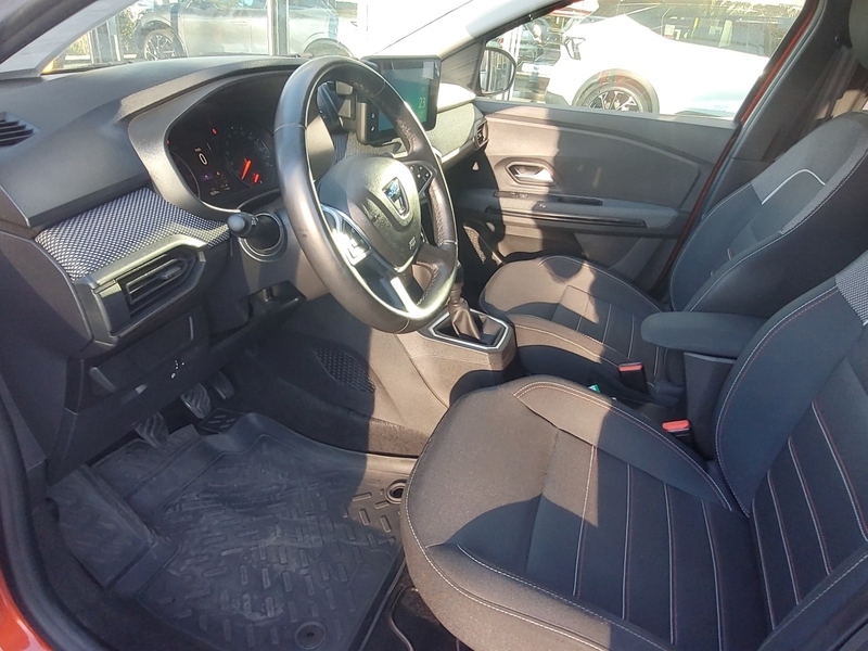 Fahrzeugabbildung Jogger Extreme+ TCe 110 7-Sitzer Bild 12 von 12
