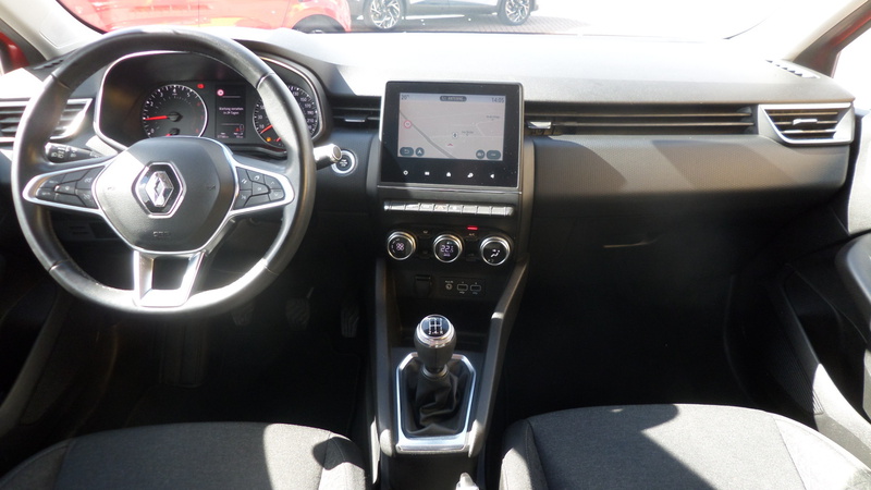 Fahrzeugabbildung Clio Einparkhilfe vorne Navigationssystem Bild 10 von 15