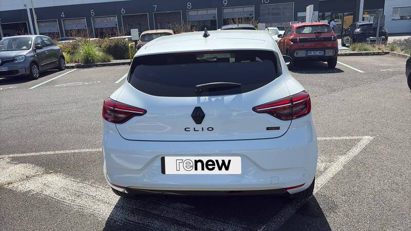 Renault Clio V