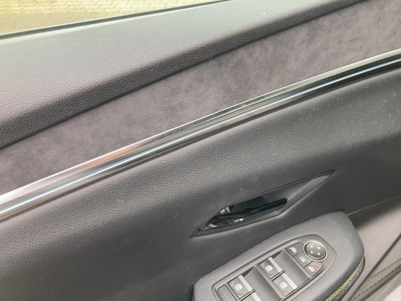 Fahrzeugabbildung Megane E-TECH TECHNO EV60 220 Bild 16 von 20