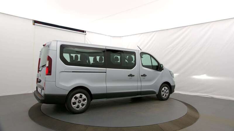 Renault Trafic Combi