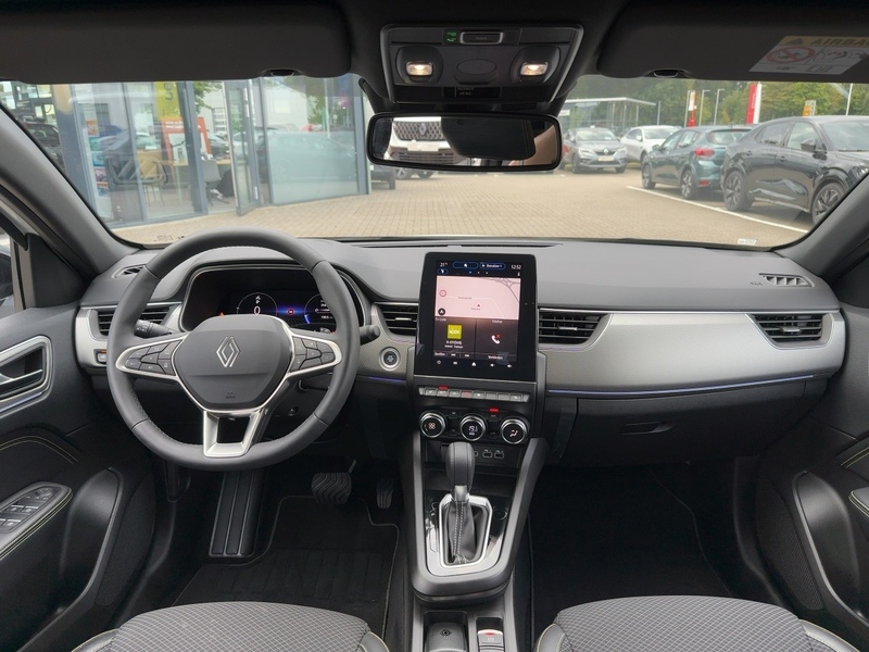 Fahrzeugabbildung Arkana TECHNO Mild Hybrid 140*KAMERA*LRHZ*SHZ*GJR* Bild 8 von 15