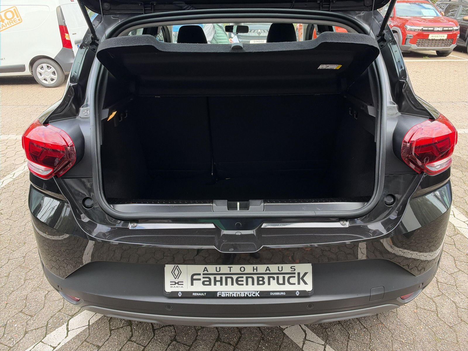 Dacia Sandero – Bild 8