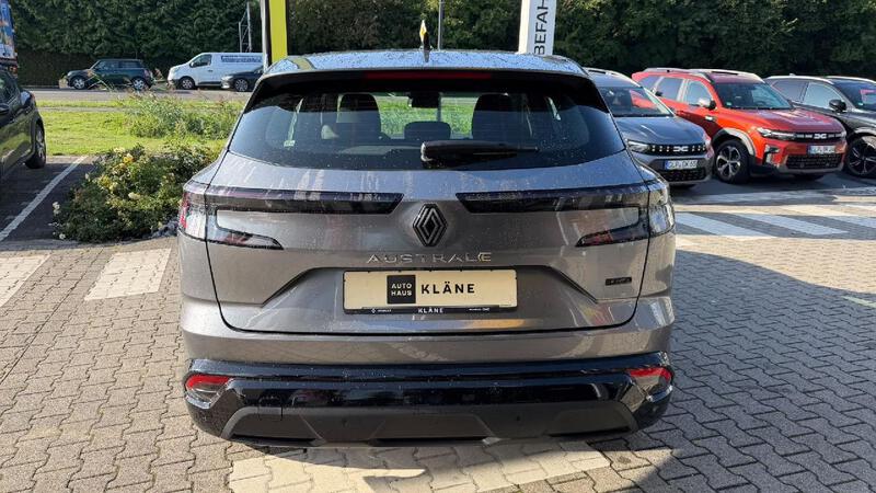 Fahrzeugabbildung Austral E-Tech Full Hybrid 200 Bild 6 von 16