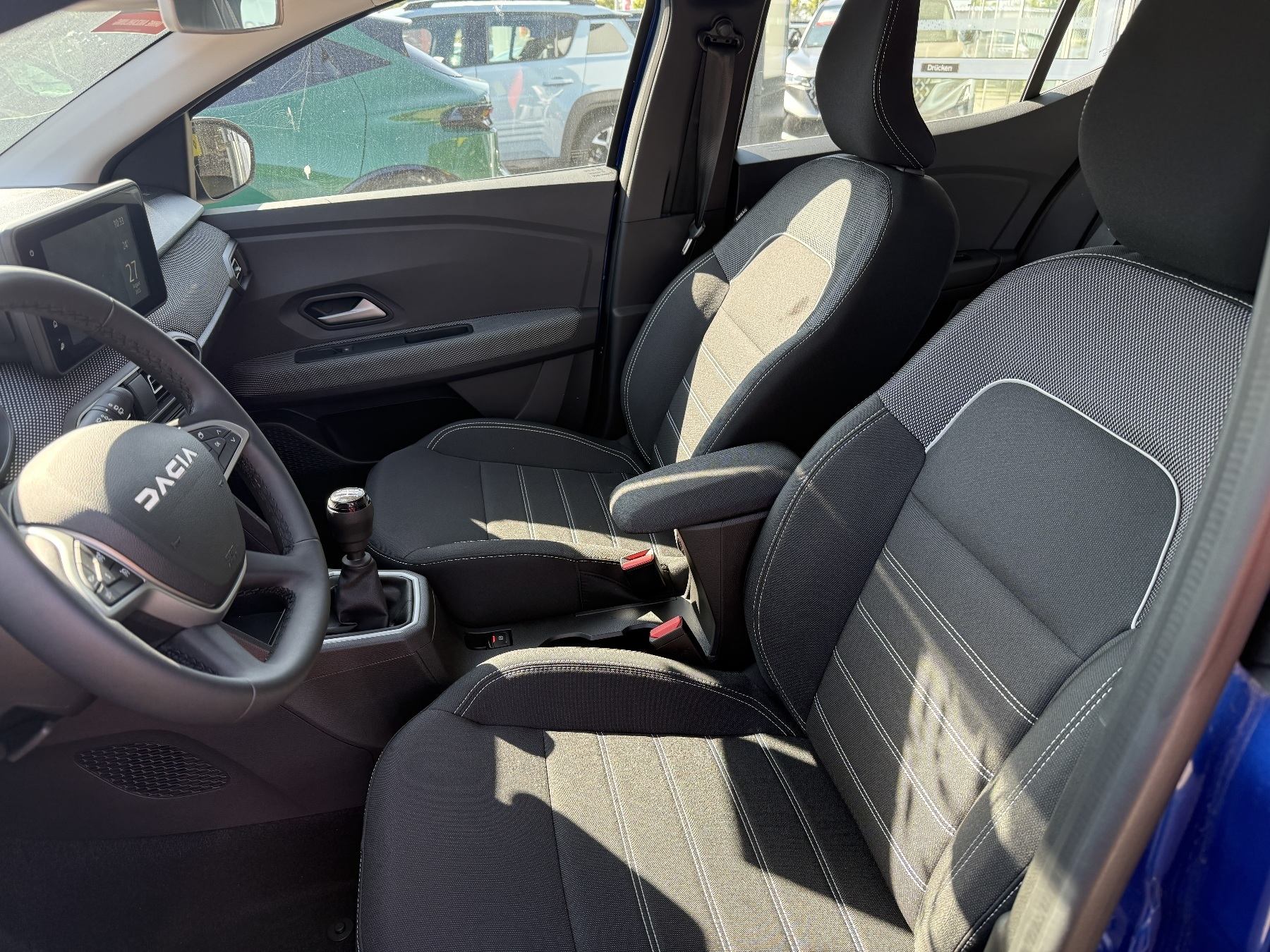 Dacia Sandero – Bild 14