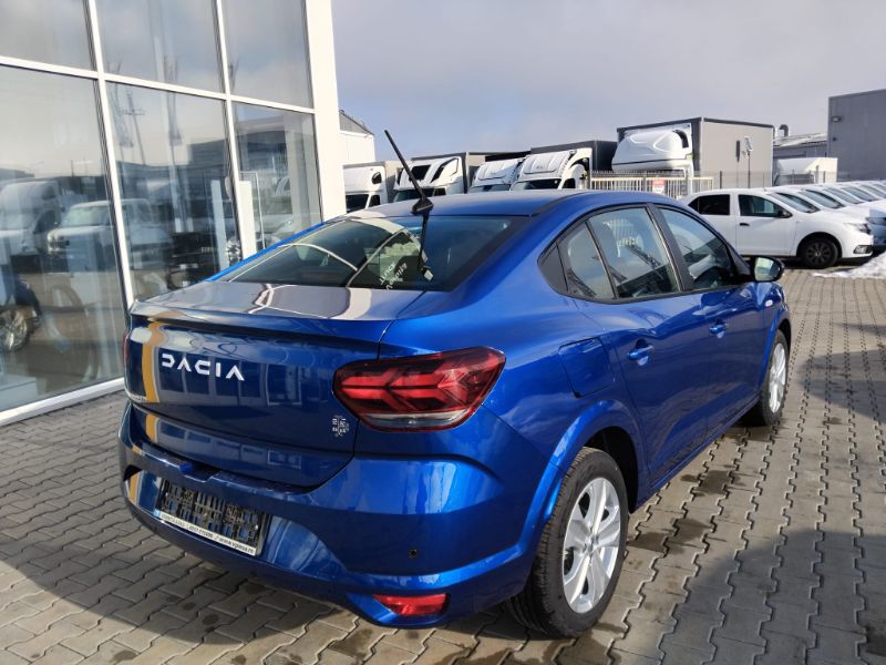 DACIA Logan 2023 — imagine 2