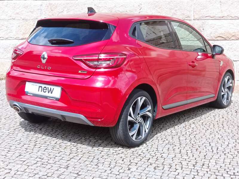 RENAULT Clio Rs Line — photo 2