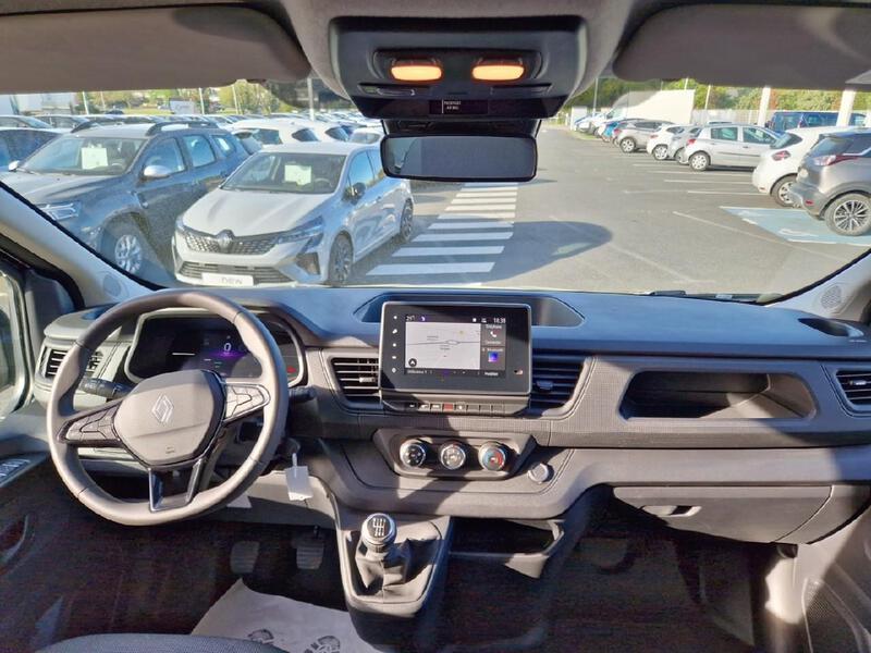 Renault Trafic Combi