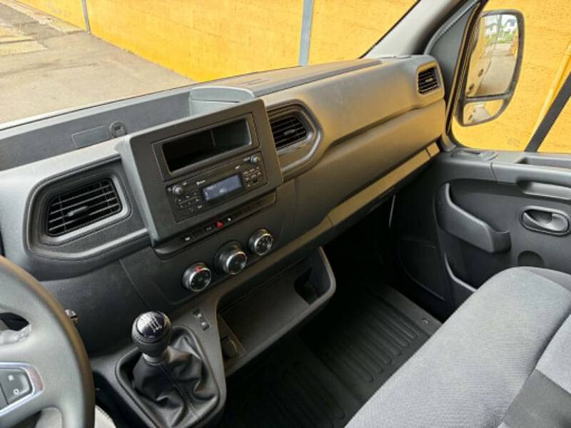 Renault Master III