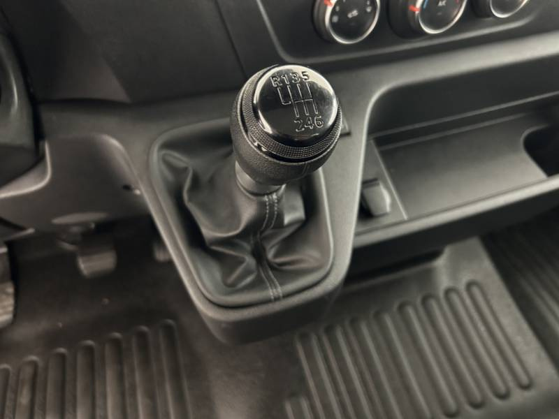 Renault Master III