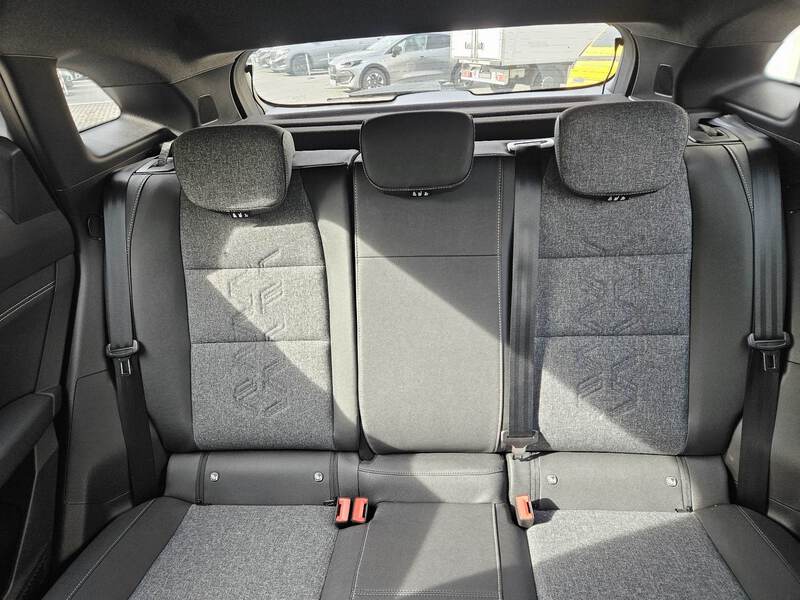Fahrzeugabbildung Austral Evolution Mild Hybrid 150 Automatik Bild 7 von 28