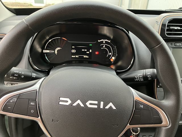 Dacia Spring – Bild 14
